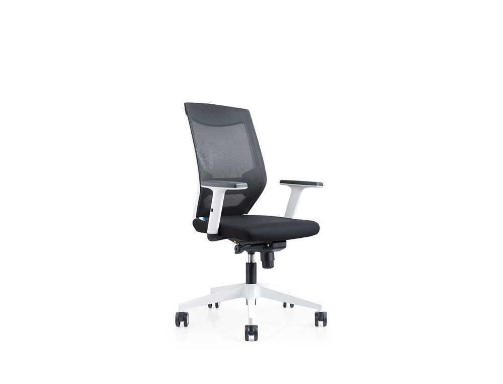 SILLA ROCADA DE OFICINA CON BRAZOS REGULABLES Y RESPALDO MALLA NEGRO TAPIZADA EN TELA IGNIFUGA NEGRO COLOR BLANCO