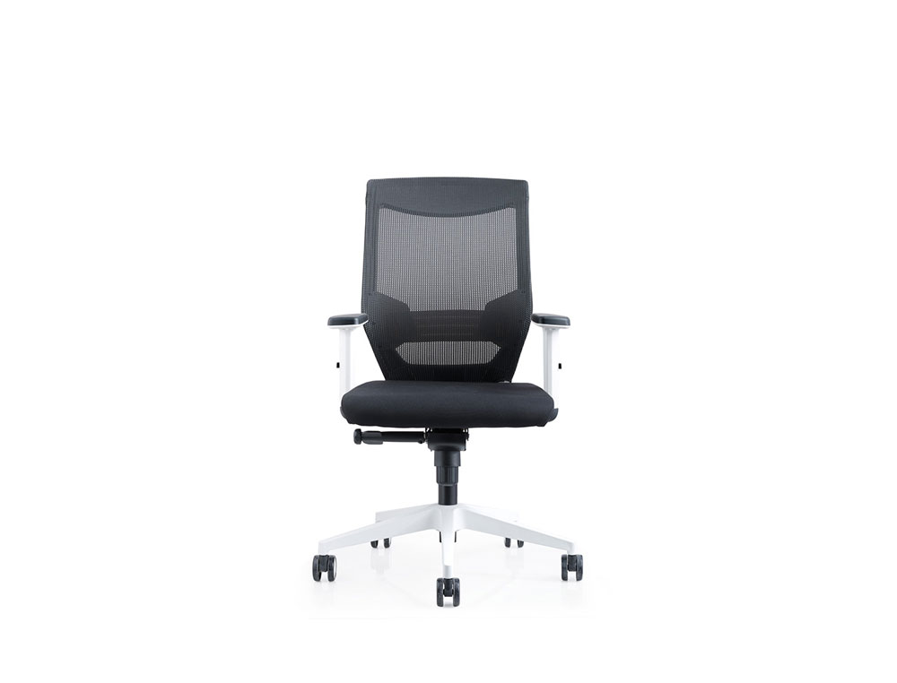 SILLA ROCADA DE OFICINA CON BRAZOS REGULABLES Y RESPALDO MALLA NEGRO TAPIZADA EN TELA IGNIFUGA NEGRO COLOR BLANCO