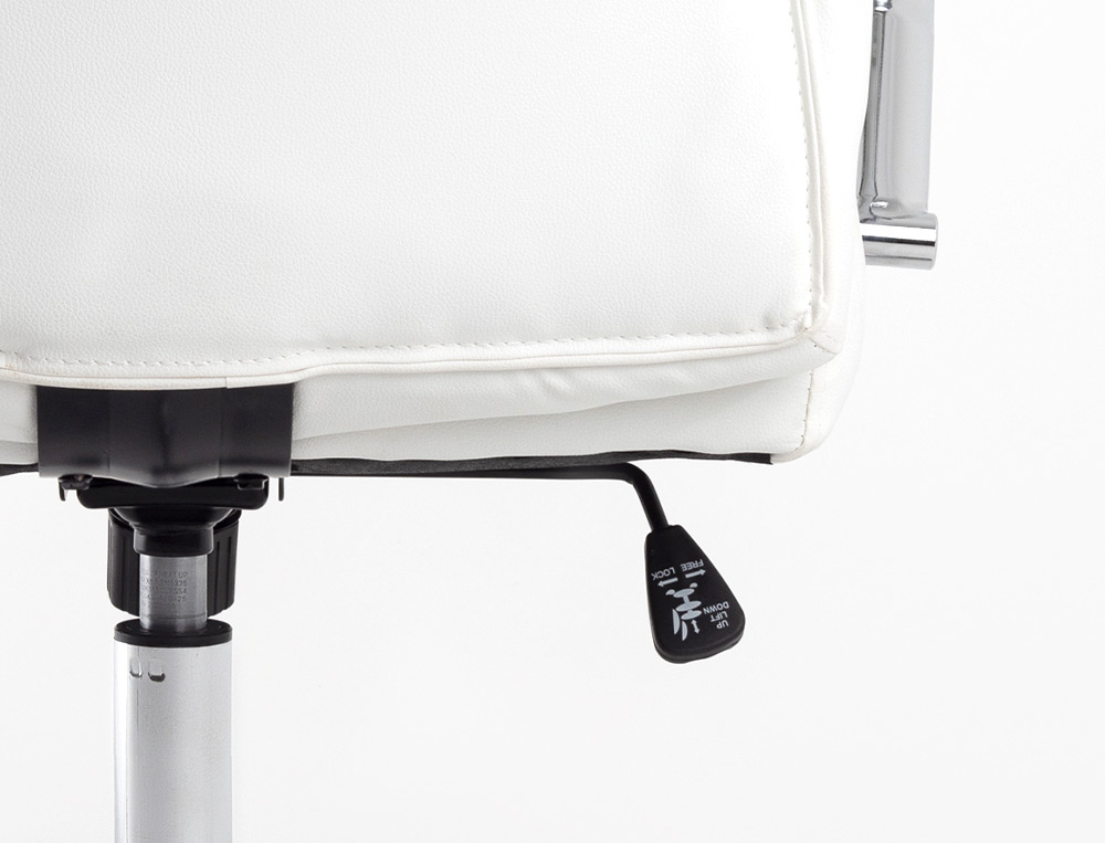 SILLA Q-CONNECT DIRECCION VERO NA SIMIL PIEL BASE METALICA ALT MAX 1210 ANC 650 PROF 730 MM RUEDAS PREMIUM COLOR BLANCO